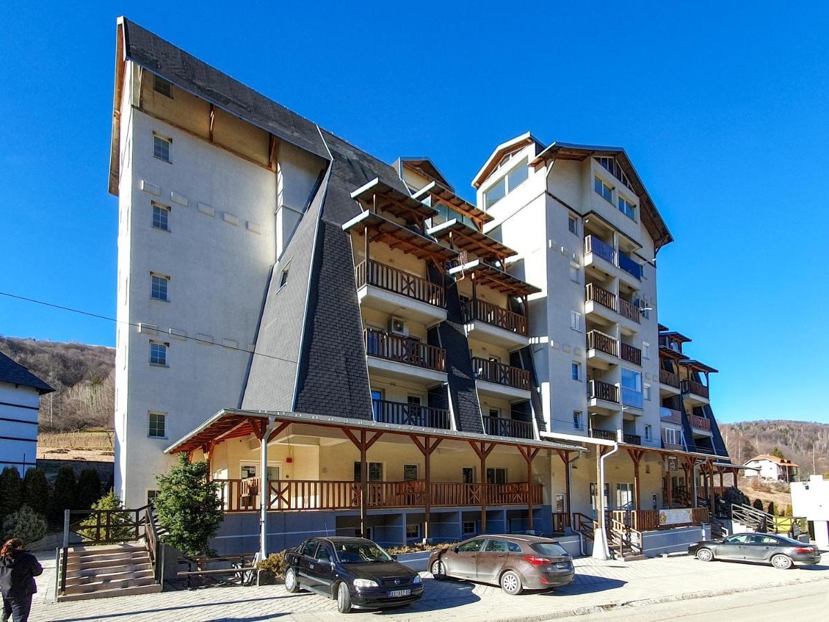 Apartman Cvejic - Suncani Apartmani Brzece Ngoại thất bức ảnh